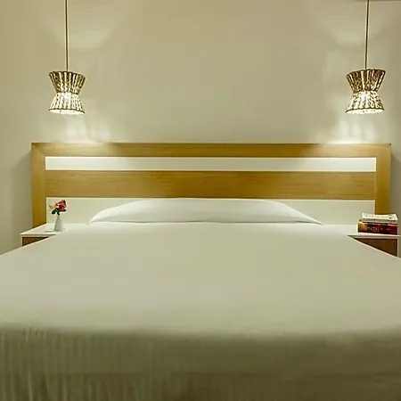 Aeolos Hotell
